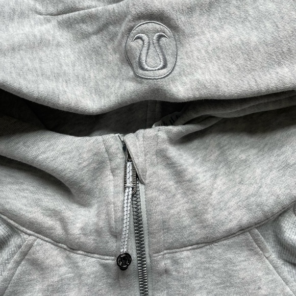 Lululemon Scuba NWOT M/L - Picture 4 of 4